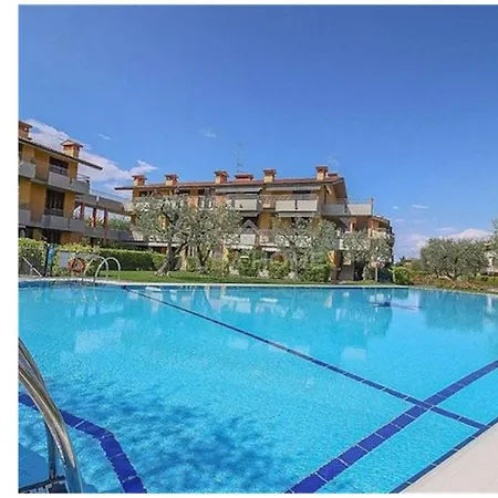 Apartment Camelia Apt *